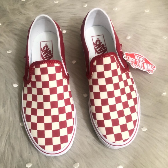 بورجون والعكس صحيح دوار vans tango red 